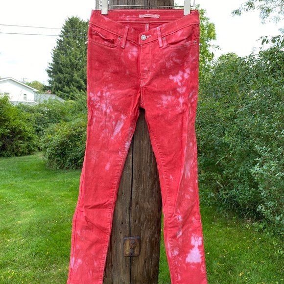 Levi Strauss Red Tye Dye Slimming Skinny Jeans Size US 27 - Picture 3 of 6